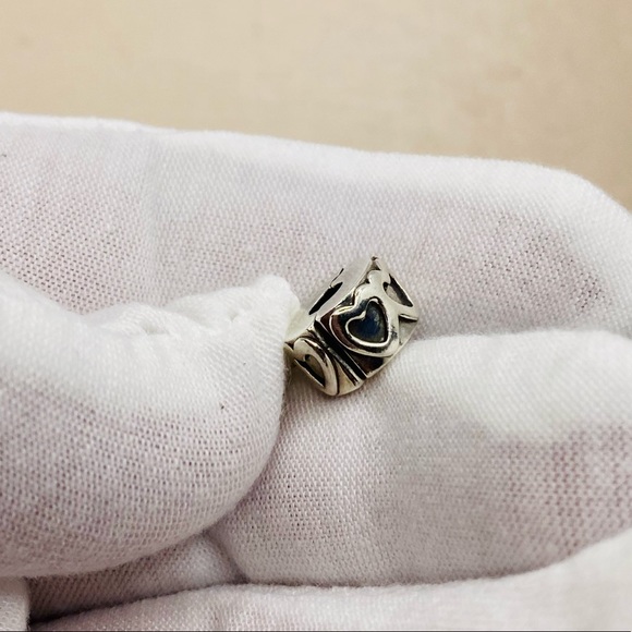 EUC Pandora 791978 Sterling Silver Row of Hearts Clip - Picture 3 of 8